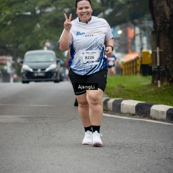 Runner Photo 8973690