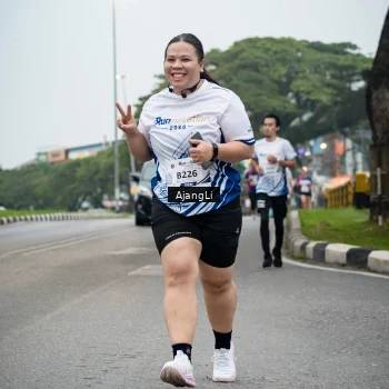 Runner Photo 8973695