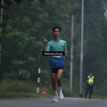 Runner Photo 8973696