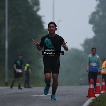 Runner Photo 8973714
