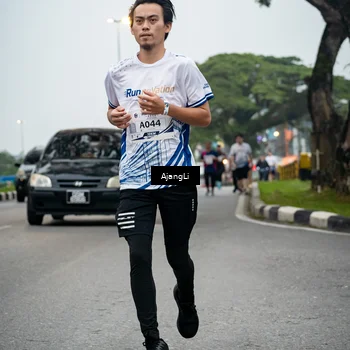 Runner Photo 8973727