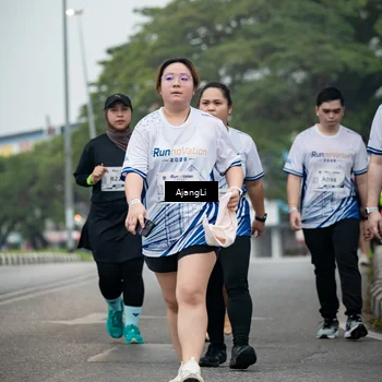 Runner Photo 8973741