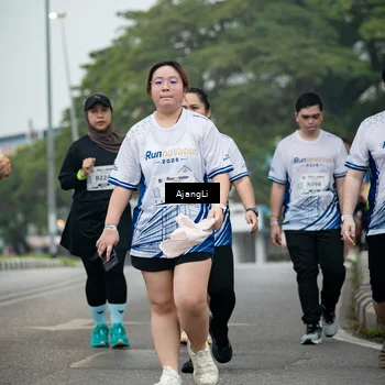 Runner Photo 8973746