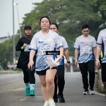 Runner Photo 8973758