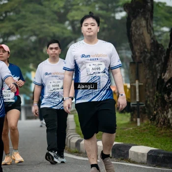 Runner Photo 8973761