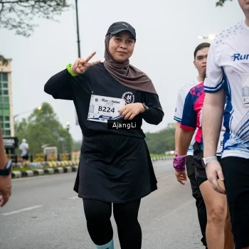 Runner Photo 8973778