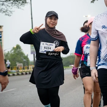 Runner Photo 8973782