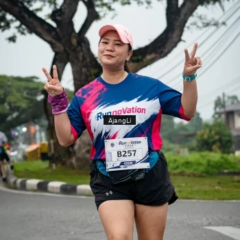 Runner Photo 8973786