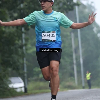 Runner Photo 8973796