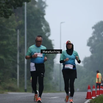 Runner Photo 8973800