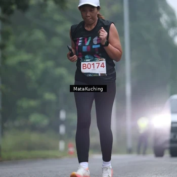 Runner Photo 8973834
