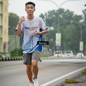 Runner Photo 8973837