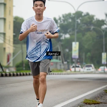 Runner Photo 8973838