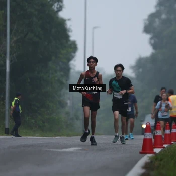 Runner Photo 8973845