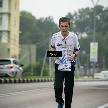 Runner Photo 8973849