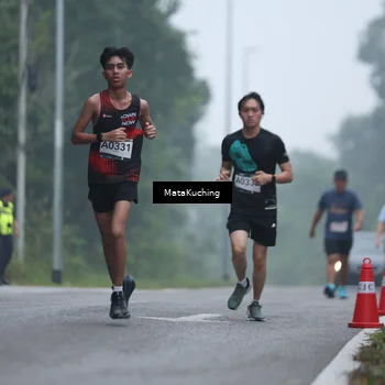 Runner Photo 8973855