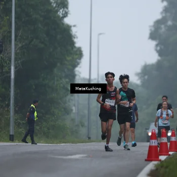 Runner Photo 8973868