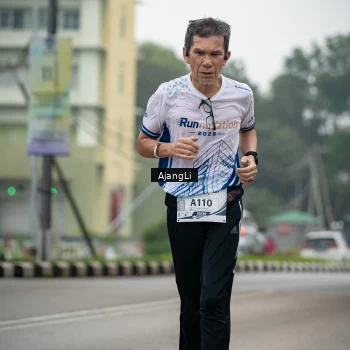 Runner Photo 8973879