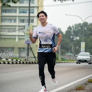 Runner Photo 8973906