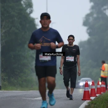Runner Photo 8973917