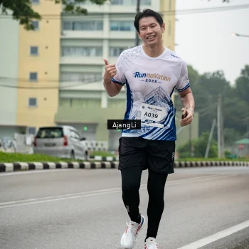Runner Photo 8973920