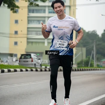 Runner Photo 8973921
