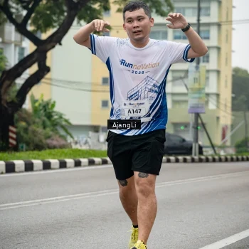 Runner Photo 8973945