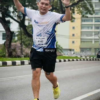Runner Photo 8973971