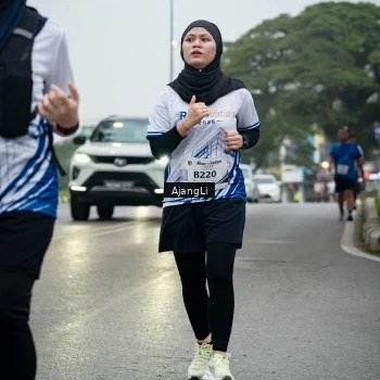 Runner Photo 8973979