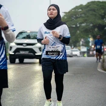 Runner Photo 8973981