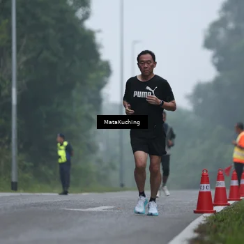 Runner Photo 8974009