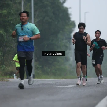 Runner Photo 8974038