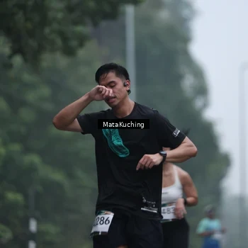 Runner Photo 8974046