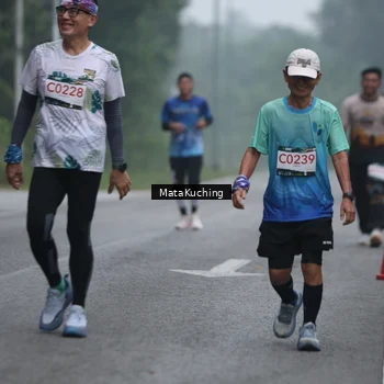 Runner Photo 8974158