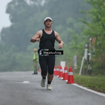 Runner Photo 8974236