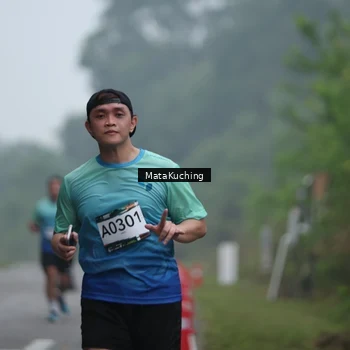 Runner Photo 8974254