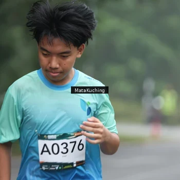 Runner Photo 8974274