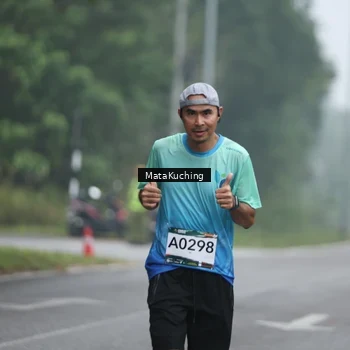 Runner Photo 8974298