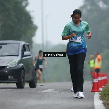 Runner Photo 8974310