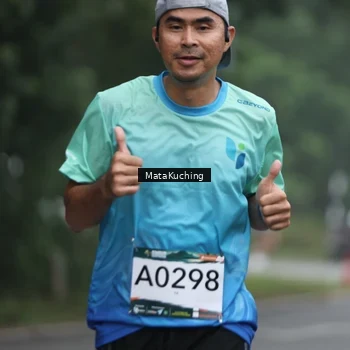 Runner Photo 8974315