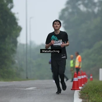 Runner Photo 8974337