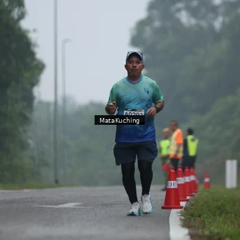 Runner Photo 8974341