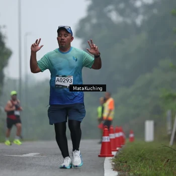 Runner Photo 8974347