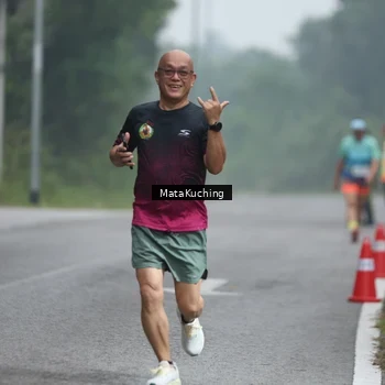 Runner Photo 8974376