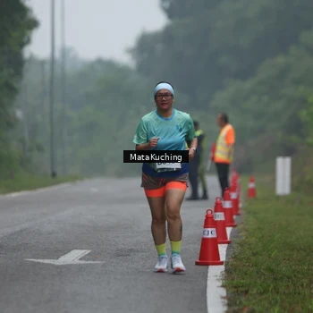 Runner Photo 8974381