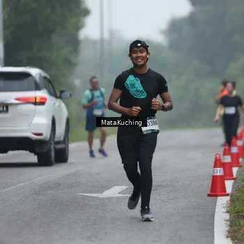 Runner Photo 8974402