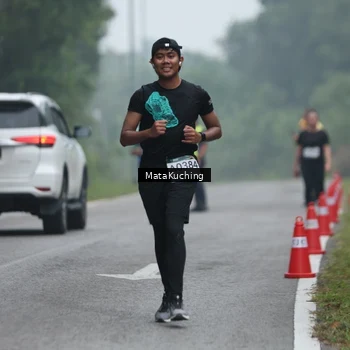 Runner Photo 8974405