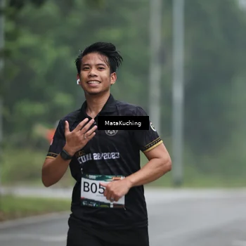 Runner Photo 8974425