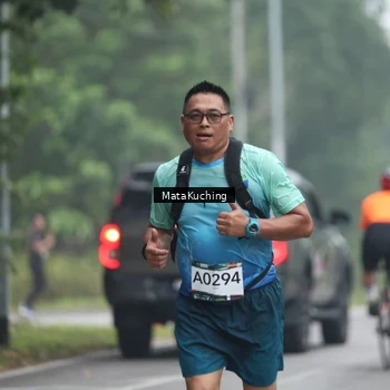 Runner Photo 8974433