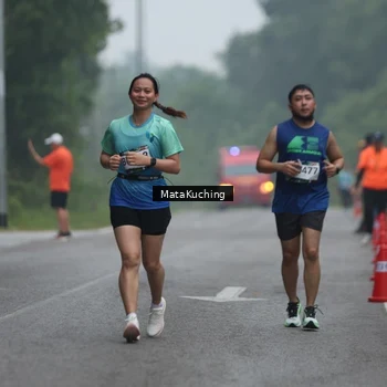 Runner Photo 8974496